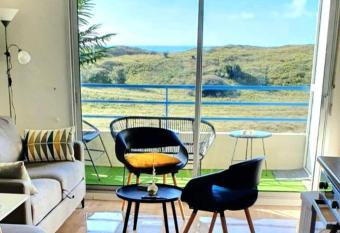 Appartement d une chambre a Saint Jean de Monts a 100 m de la plage avec vue sur la mer terrasse amenagee et wifi has Balcony rooms