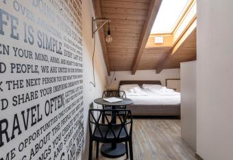Stay COOPER l Goethe Guesthouse allows 18 year olds to book a room