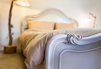 Pistachio Guesthouse,                                         has Balcony rooms