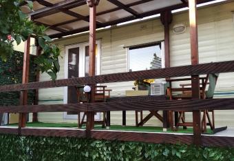 Anna s bella casa has Balcony rooms