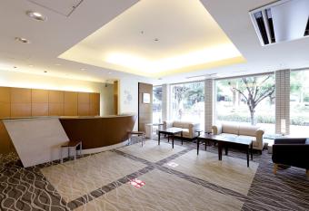 Smile Hotel Osaka Yotsubashi has Smoking rooms