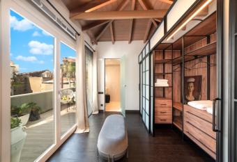 The New Era Luxury Living has Balcony rooms