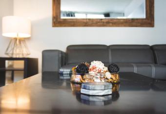 3 Bedrooms corner suite has Balcony rooms