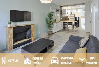 Centre-ville - Fibre - Netflix - T2 L ISAC allows 18 year olds to book a room