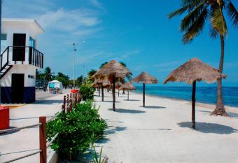 Punta Me Modern Mexican villa near the beach allows 18 year olds to book a room