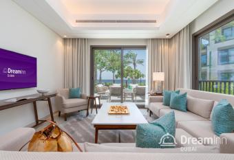 Dream Inn Apartments - Address Beach Residence Fujairah has Balcony rooms