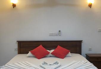 Nesh Villa allows 18 year olds to book a room