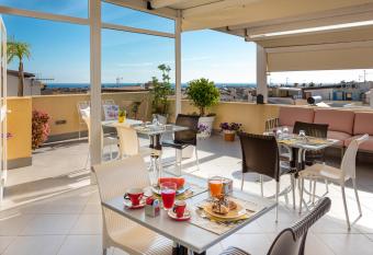 B&B A casa di Aurora rooms has Balcony rooms