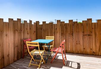 T3TERRASSE/CENTRE/PROCHE ARCACHON has Balcony rooms
