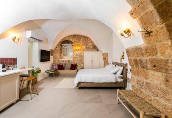 Jozefin has Balcony rooms