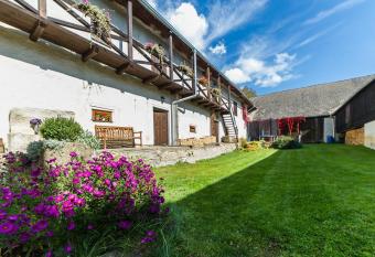 Pension U   ehout   has Balcony rooms