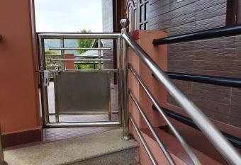 Hidden gem home stay has Balcony rooms