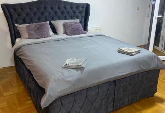 Lux studio Kragujevac has Balcony rooms
