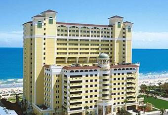 Camelot By The Sea Ocean Front Condo has rooms with a private hot tub