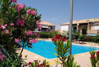 L Appart de Karine et Nico has Balcony rooms