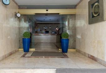 Hotel Aeropuerto Sur has Balcony rooms