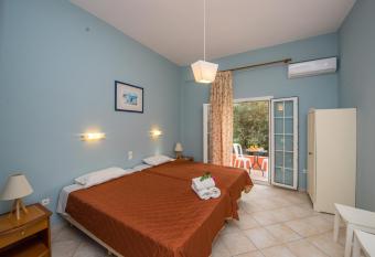 Kogeros has Balcony rooms