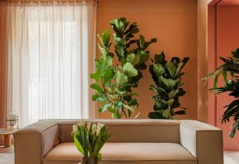 CASA Y FONDA 1888 has Balcony rooms