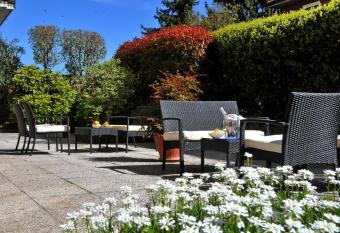 Hotel Astoria has Balcony rooms