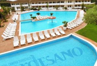 Hotel Centro Turistico Gardesano has Balcony rooms