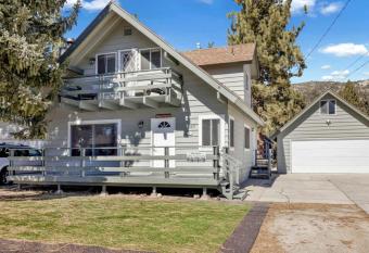 The Cabin #2114 by Big Bear Vacations has Balcony rooms