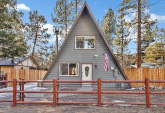The Pyramid In Big Bear #2124 by Big Bear Vacations has Balcony rooms