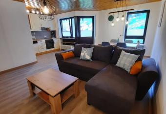 2-Zimmer Ferienwohnung-Einklang im sch  nen S  dschwarzwald has Balcony rooms