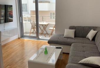 Apartman A2 allows 18 year olds to book a room