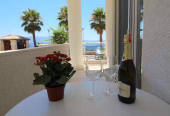 Albania Dream Luxury Apartment 2 has Balcony rooms