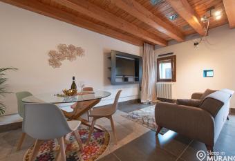 MURANO Place - RIVA House allows 18 year olds to book a room