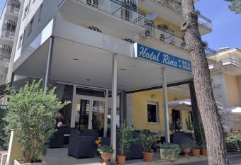 Hotel Rina allows 18 year olds to book a room