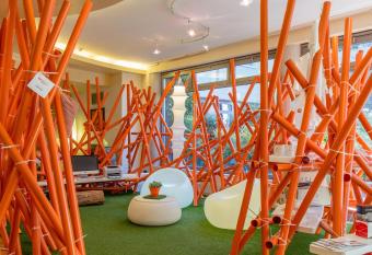 Hotel Montemezzi allows 18 year olds to book a room