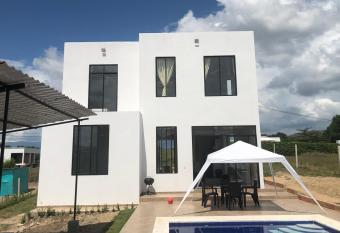 Villa privada en condominio San Simon has Balcony rooms