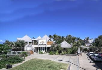 Alize Plage has Balcony rooms