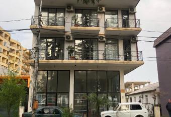 Temosalo has Balcony rooms