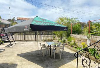 inga inga has Balcony rooms