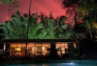 Exclusive O  sis by Lotta De Macedo Soares has Balcony rooms