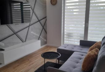 Apartamenty Bartoszyce 2 allows 18 year olds to book a room