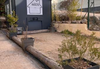 Benne insolite allows 18 year olds to book a room