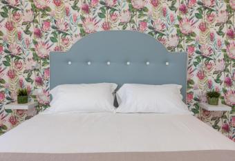 Villa Ma  ki has Balcony rooms