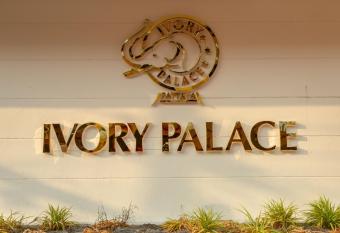 Ivory Palace Hotel has Balcony rooms