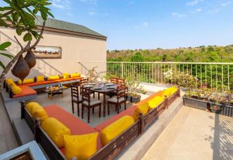 StayVista at Wood s Worth Villa has Balcony rooms