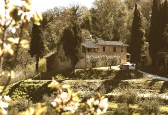 Villa Alice has Smoking rooms