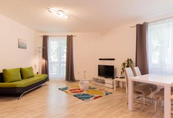 Madelein has Balcony rooms