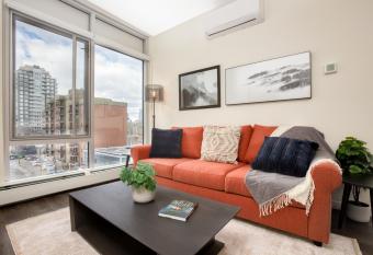 Modern Cozy Suite w/ Smart TV & Fresh Local Coffee has Balcony rooms