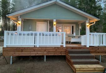 Loistava Aurinkoranta M  kki has Balcony rooms