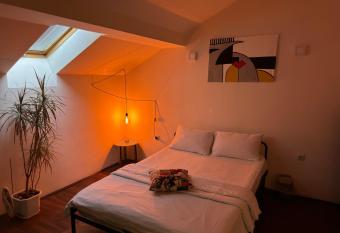 D&D Apartments allows 18 year olds to book a room