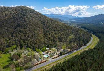 Bright Accommodation Park allows 18 year olds to book a room