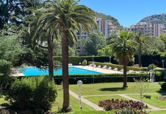 Cannes Marina Mandelieu has Balcony rooms