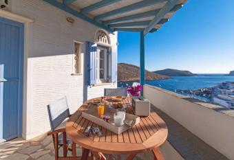 Panormos Villa Tinos Greece - Traditional House has Balcony rooms